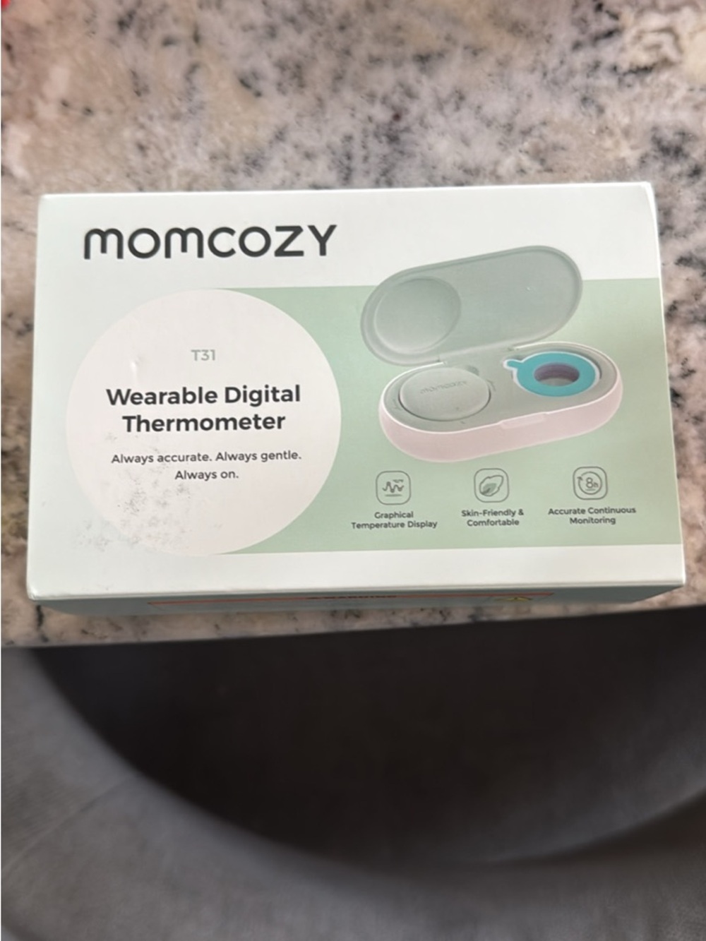 MOMCOZY T31 Wearable Digital Thermometer – Mint Green